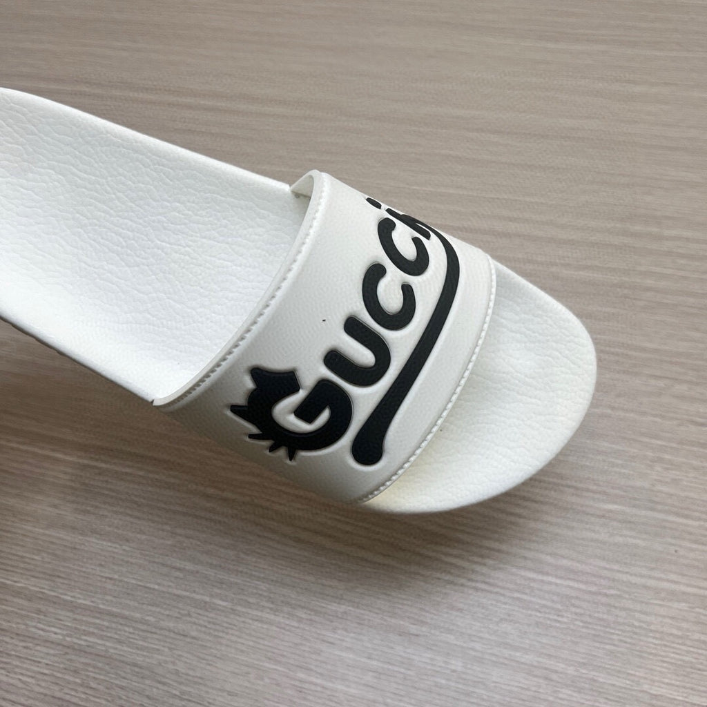 5LB220Z Popular Slippers