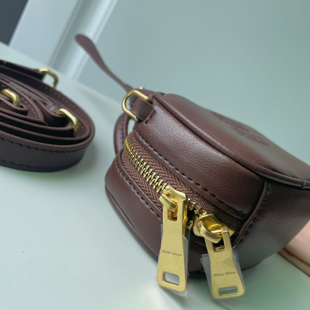 B1P46A163 Popular leather bags