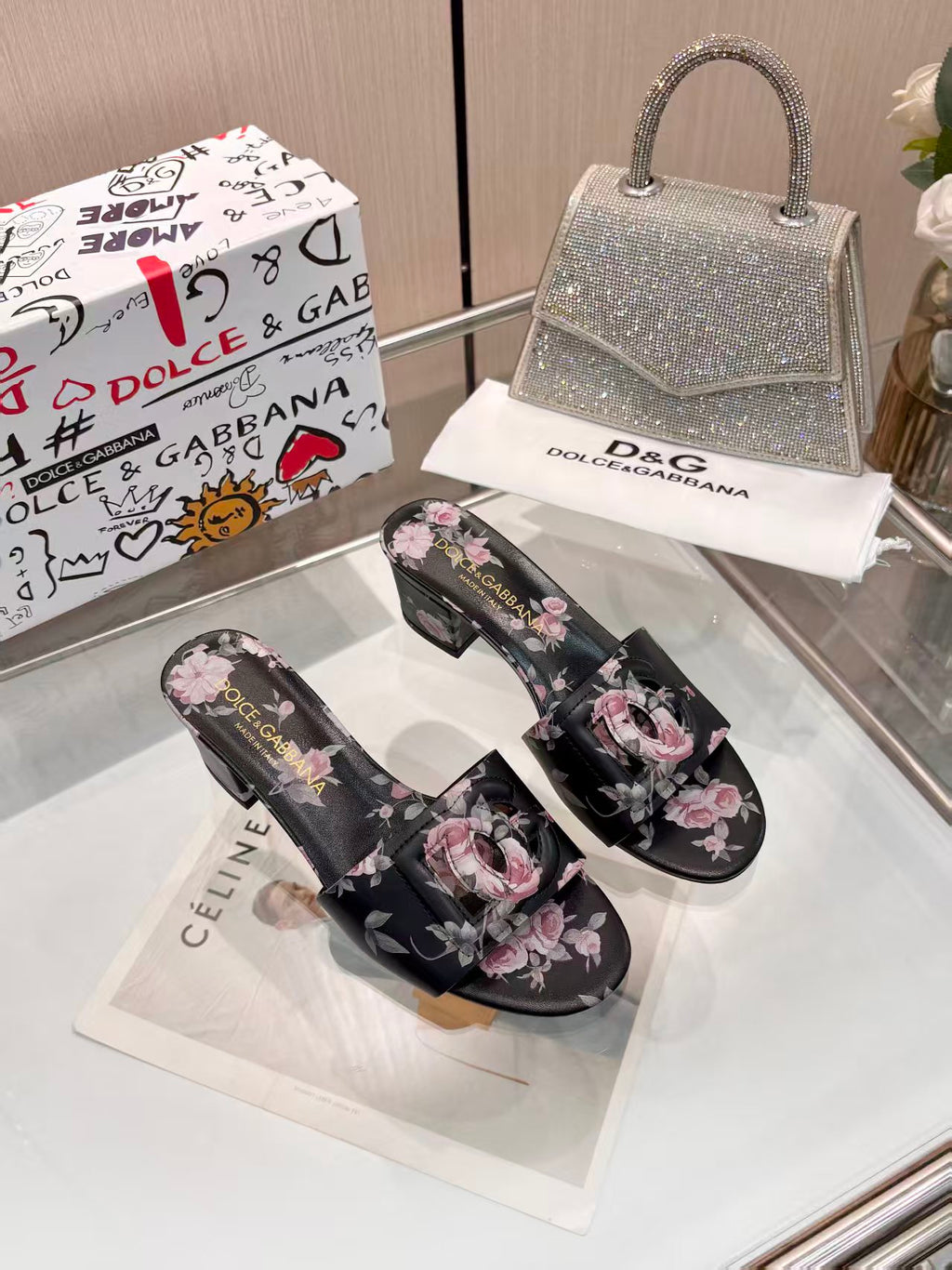 Z2X66A43 Popular high-quality leather slippers