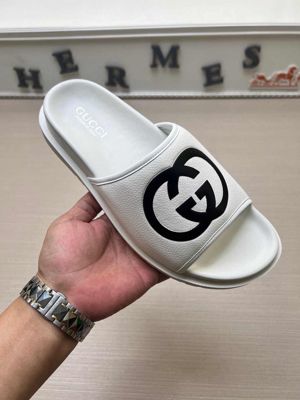 5WB241Z Popular Slippers