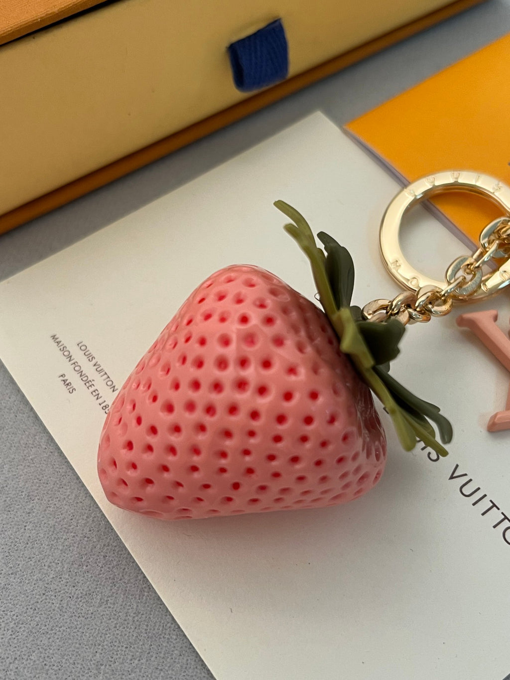 35ZE19A Popular bag 's charms accessories