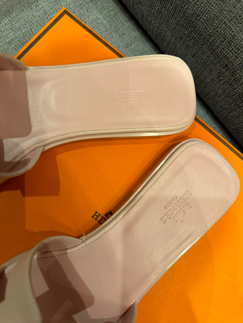 155ZH313Z Popular Slippers