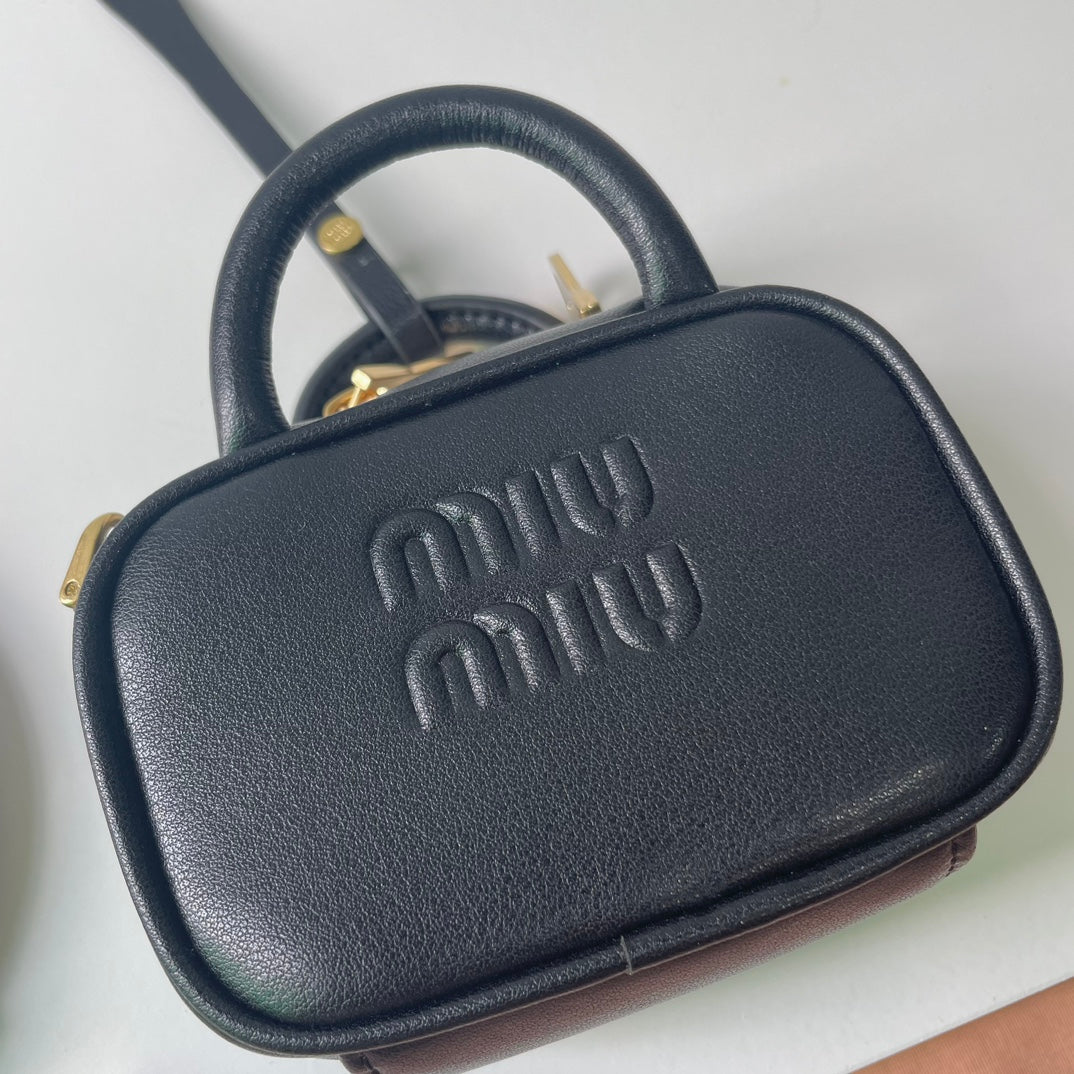 146PA163B Popular leather bags