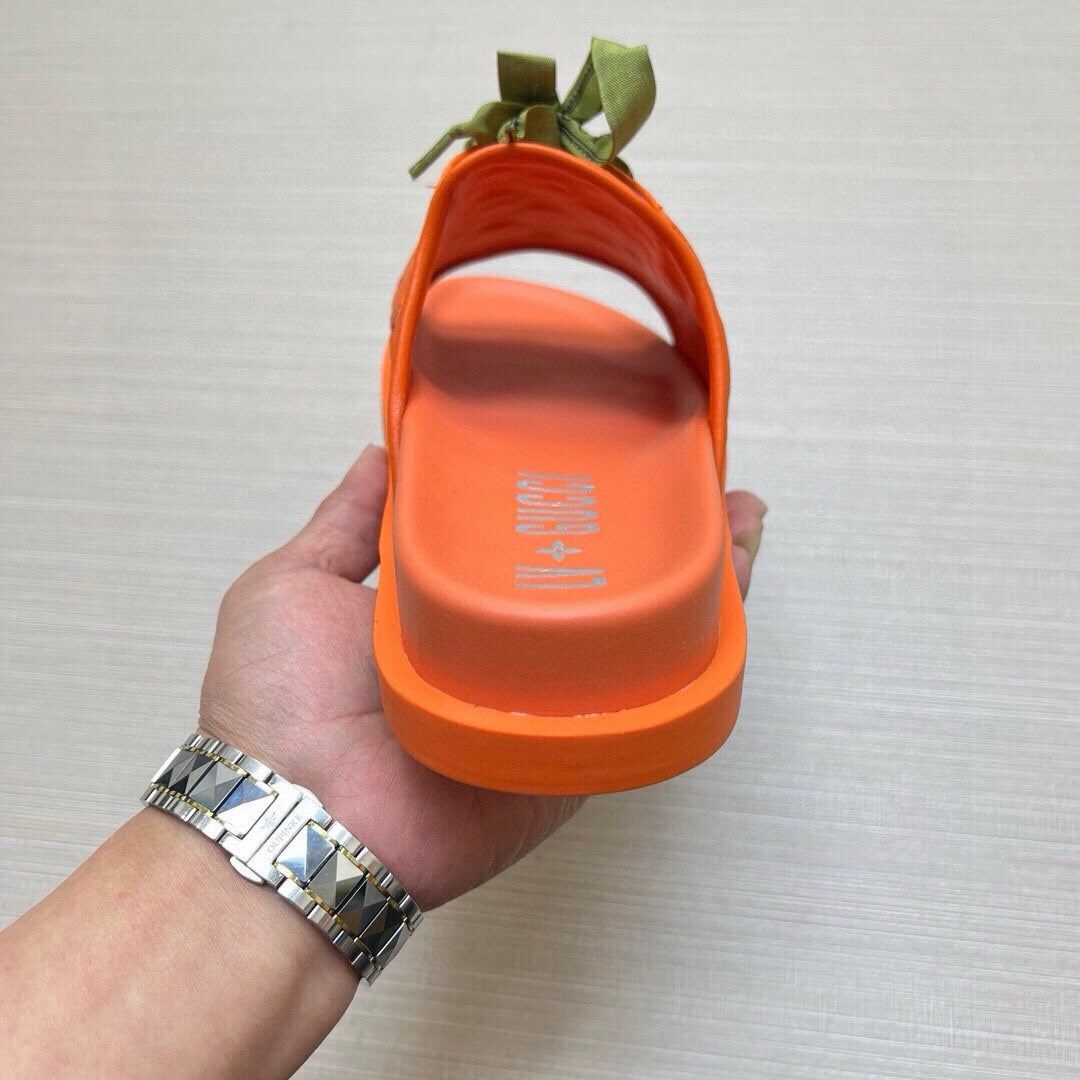 5WB242Z Popular Slippers
