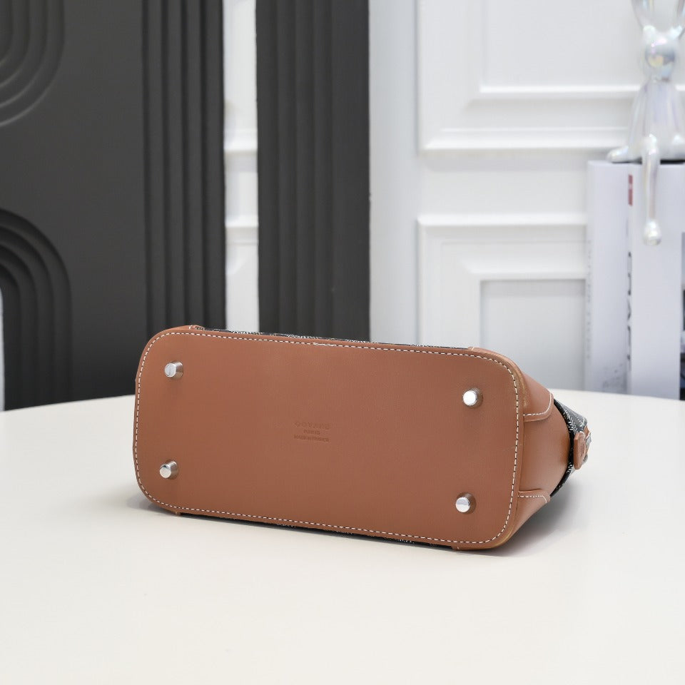 1WA106B  Popular bag
