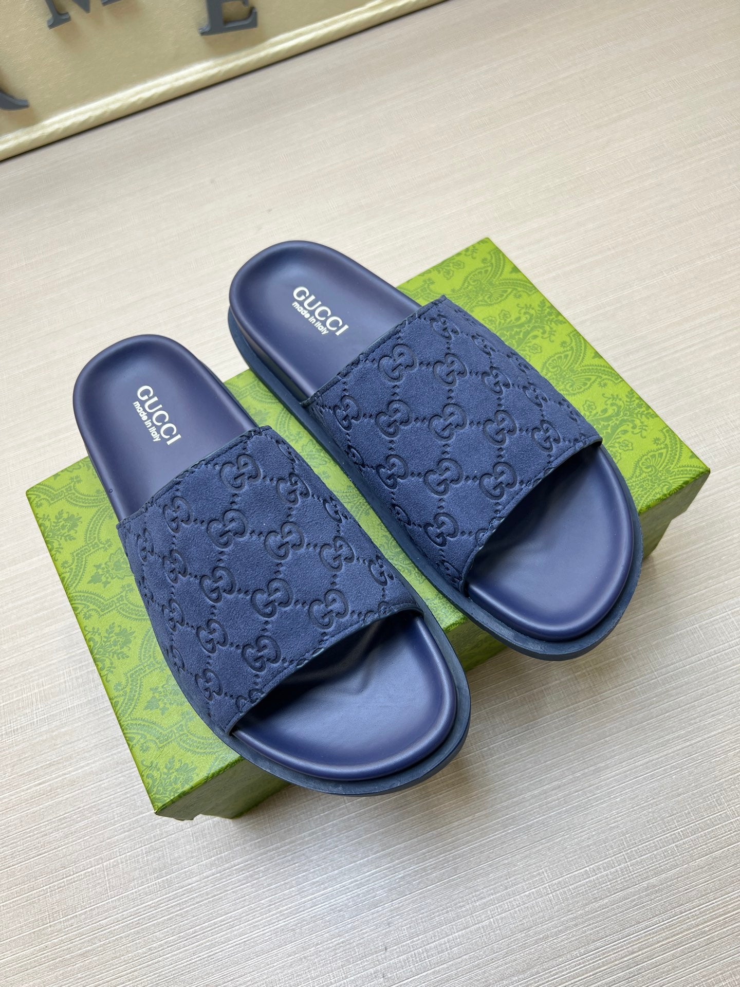 5QB15Z Popular Slippers