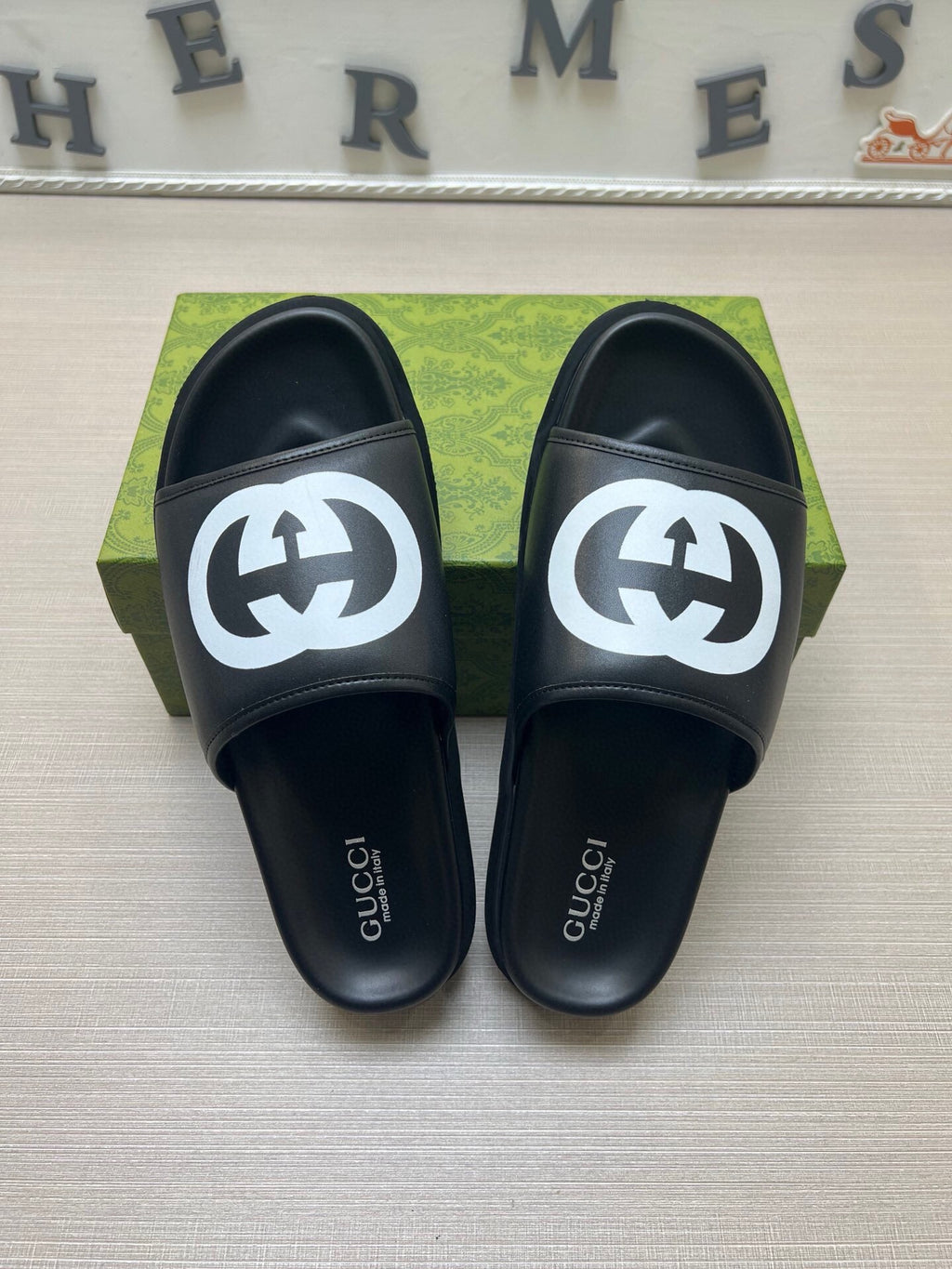 5WB241Z Popular Slippers
