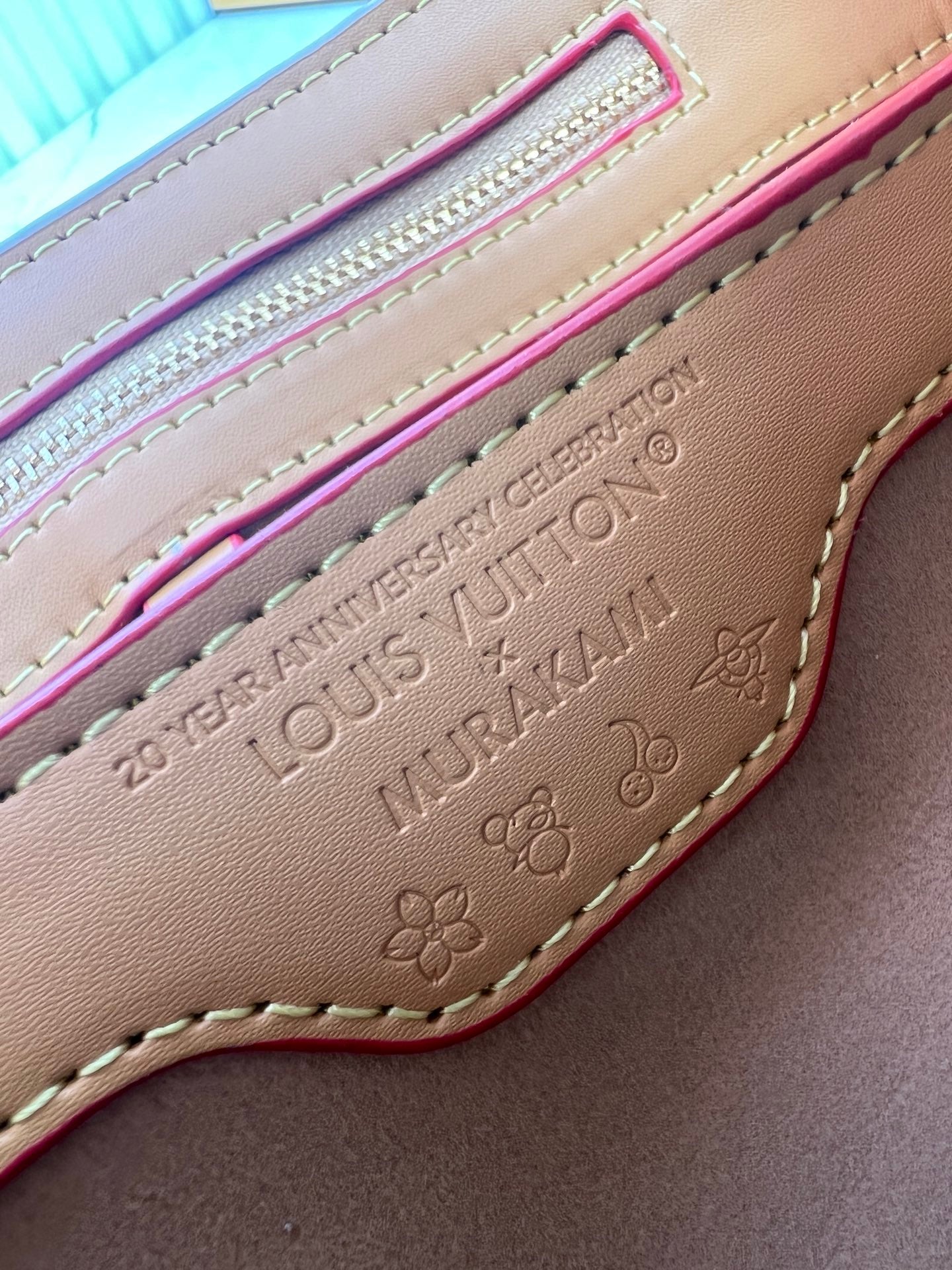 1WE97B Popular  leather bag