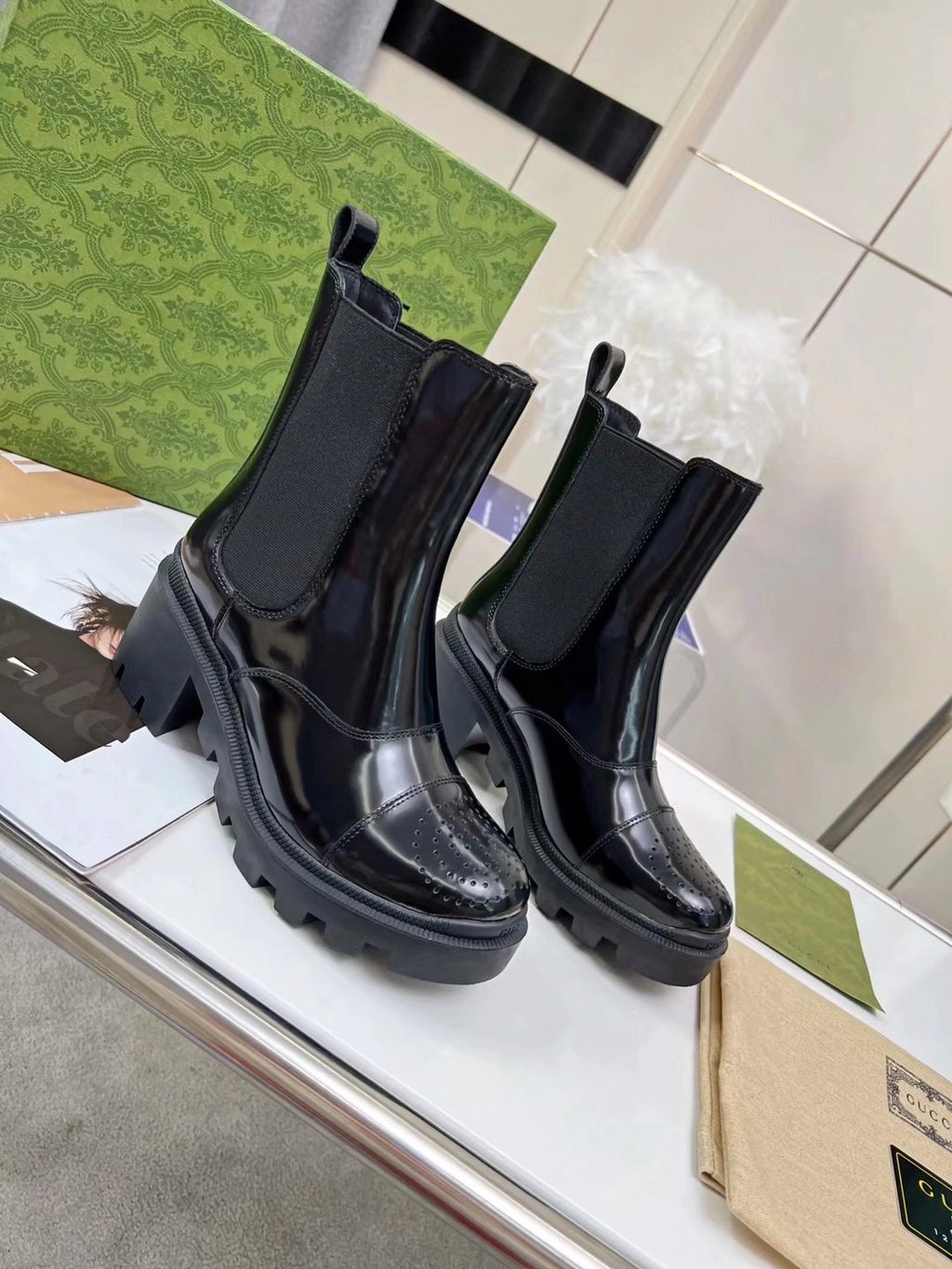 2XB198Z Popular leather boot (top layer leather lining)