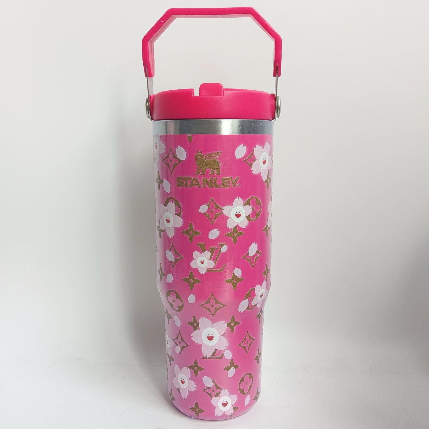 156NE26A Popular Cups