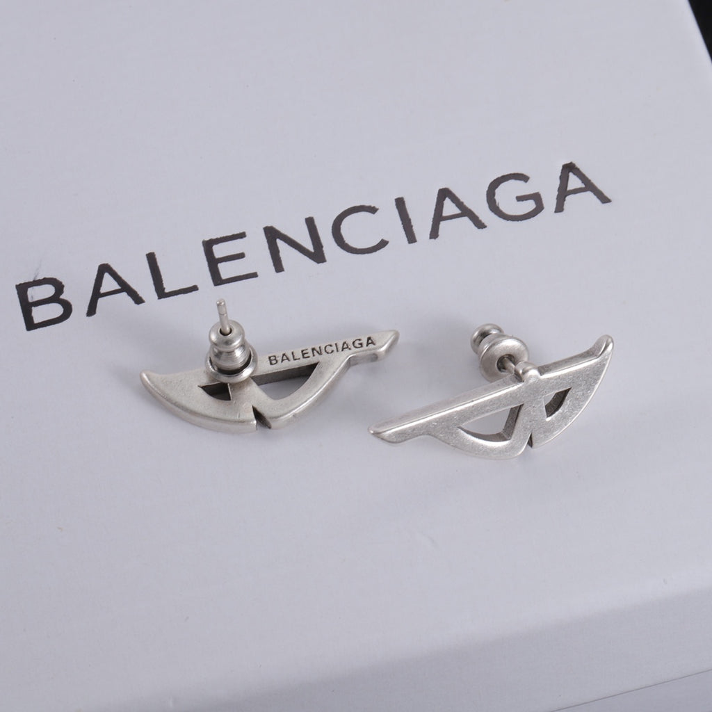 14J329E Popular  Earrings