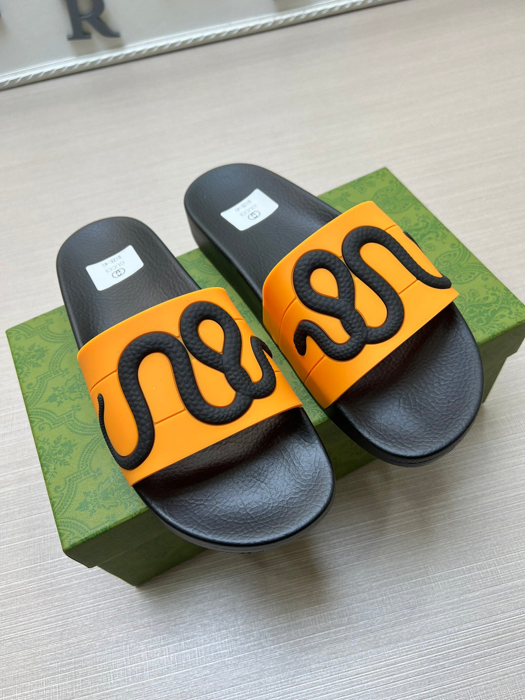 5LB217Z Popular Slippers