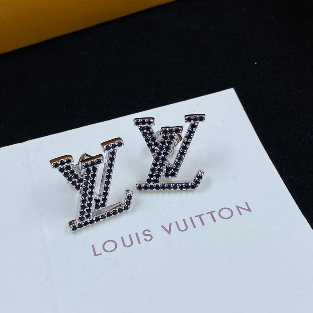 1YE340E Popular  Earrings