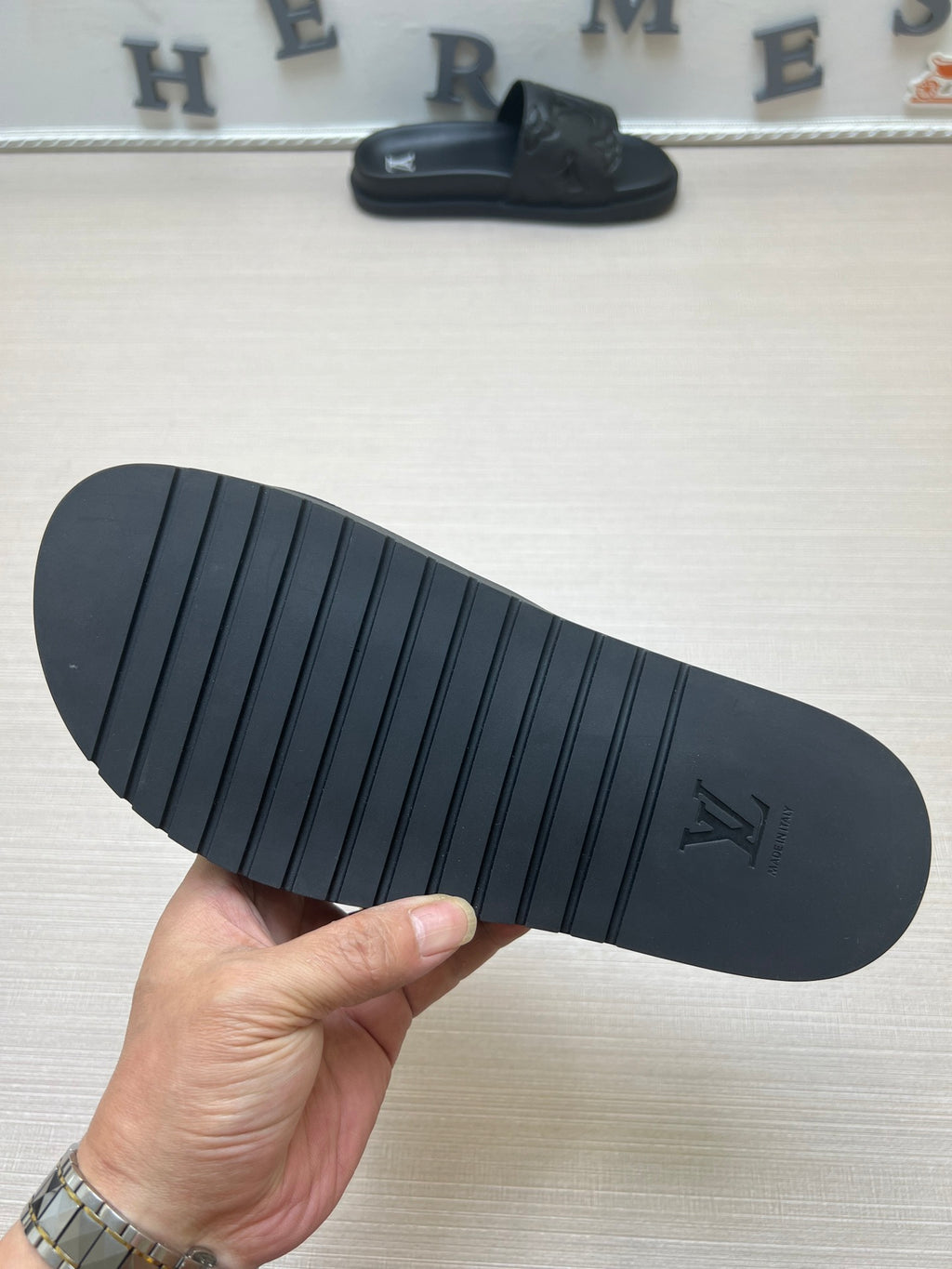 54E3Z Popular slippers