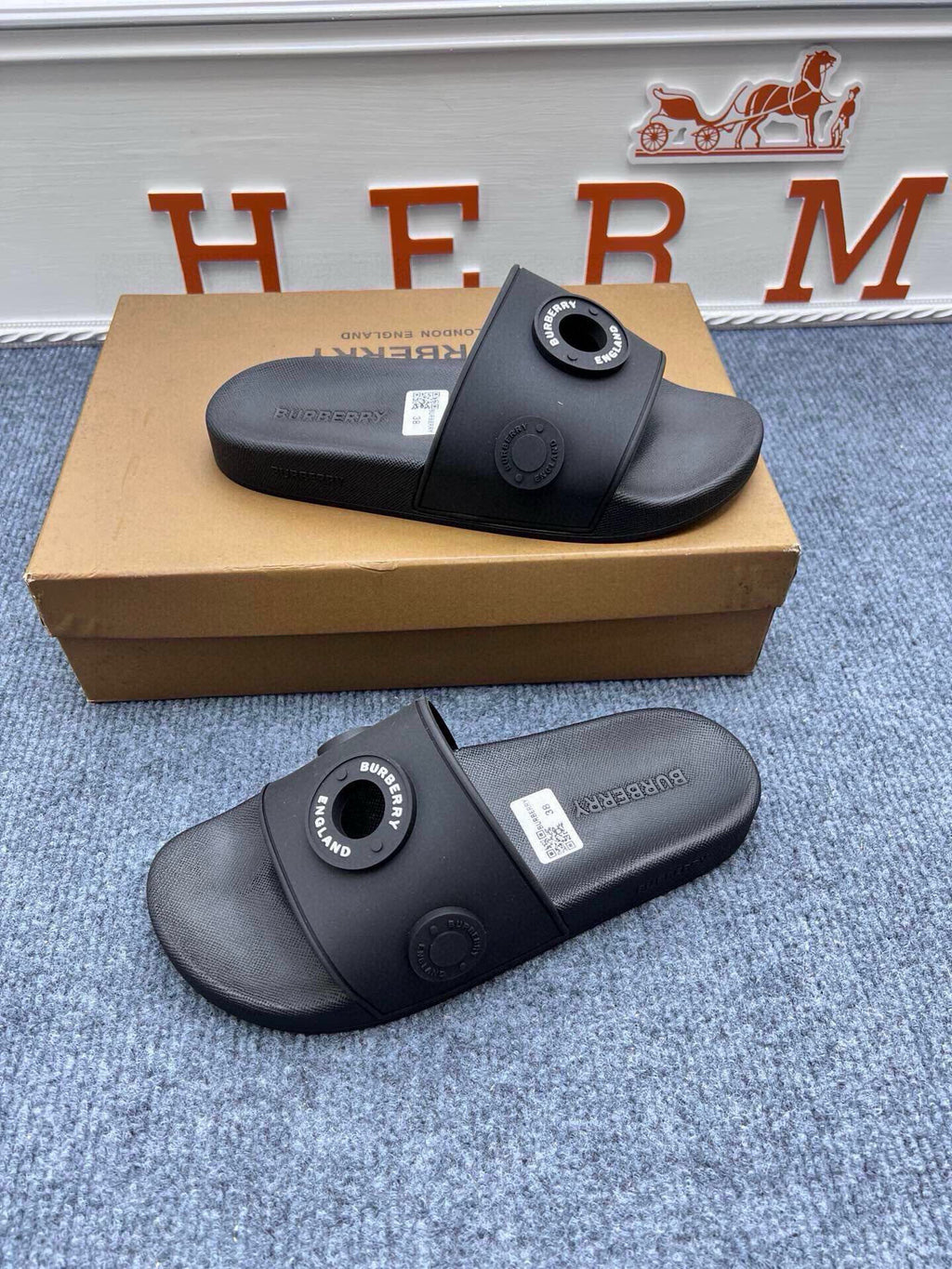 535ZR252Z Popular Slippers