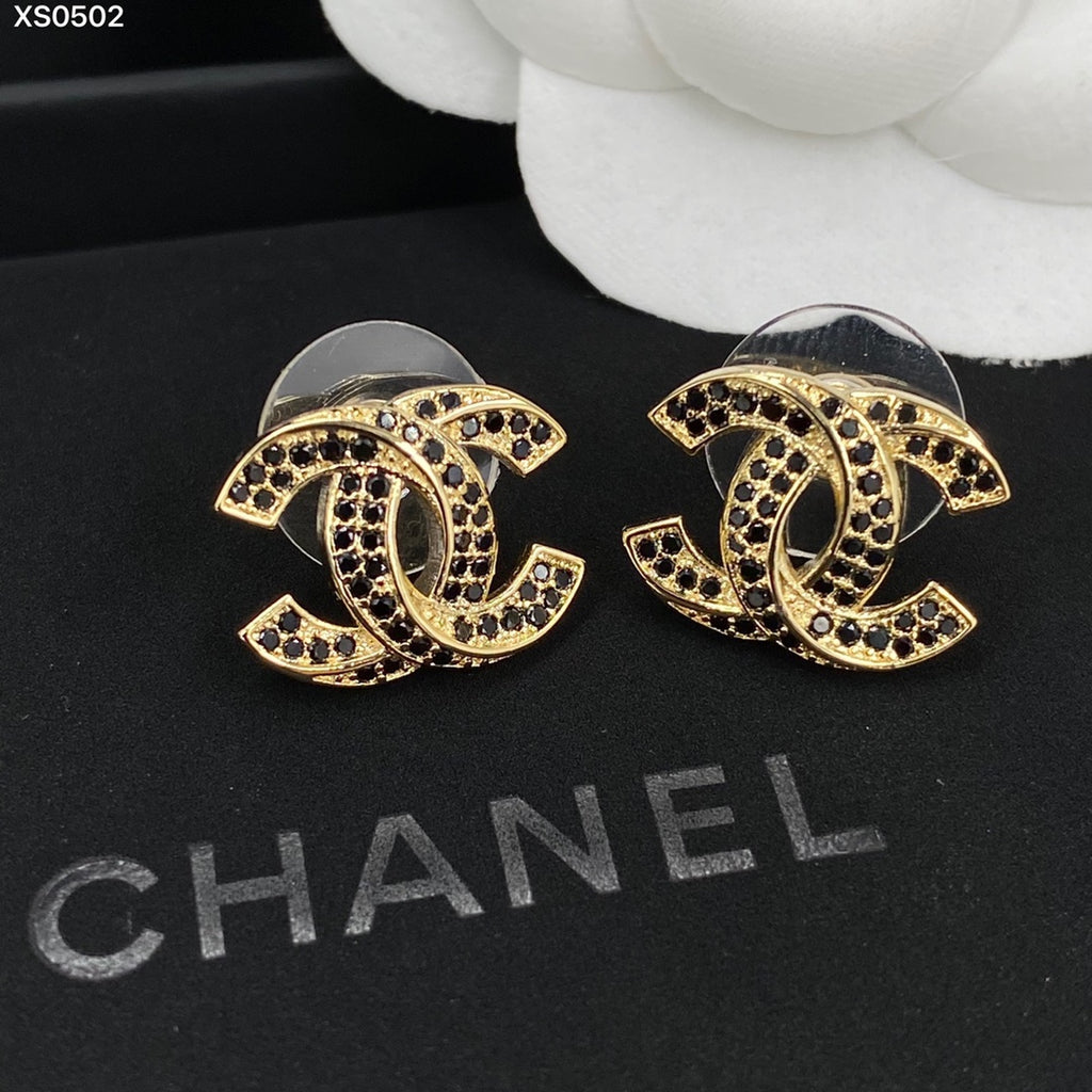 136NC72J Popular Earrings