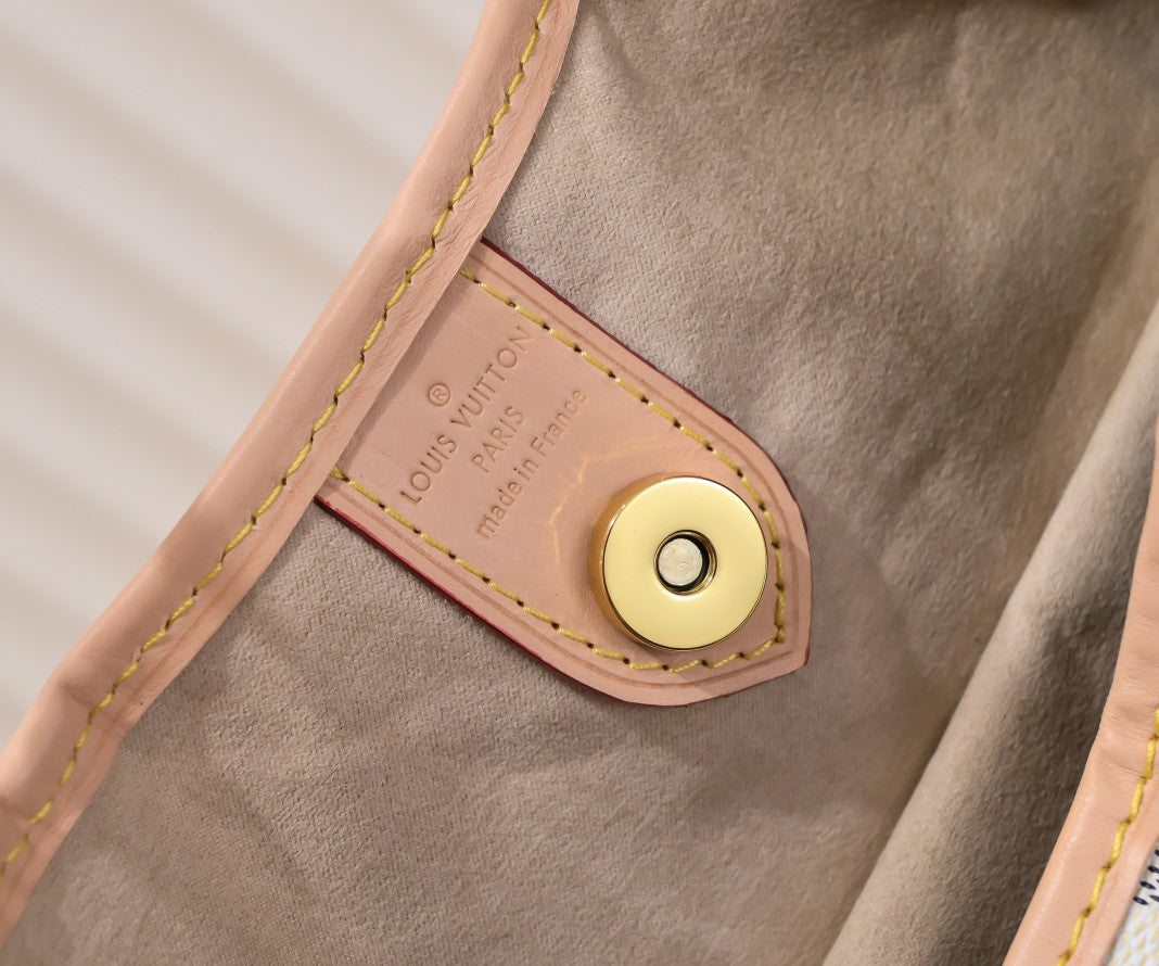 1XE63B Popular   leather bag 
