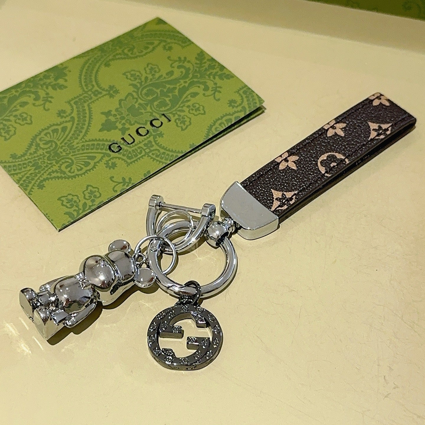 35ZB79A Popular bag 's charms accessories