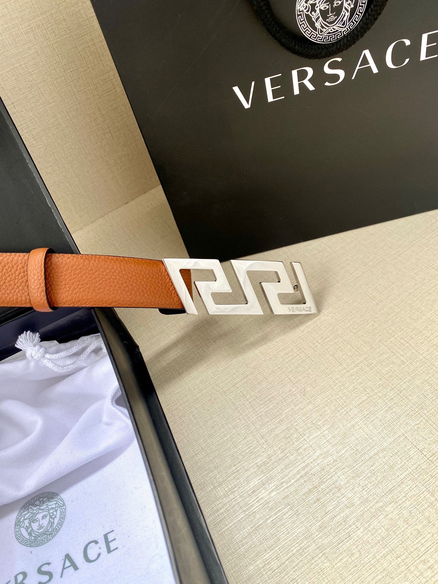 1WV166P Popular   High quality belt With full package