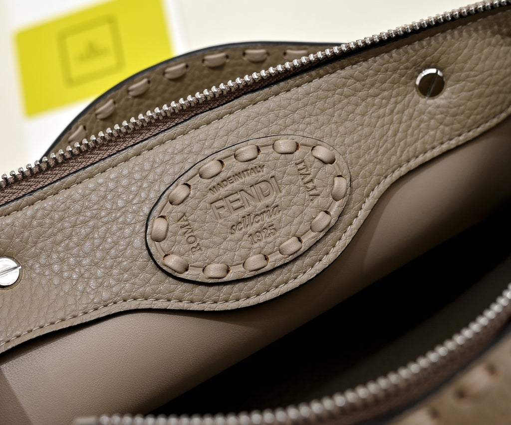 1WF109B Popular  leather bag