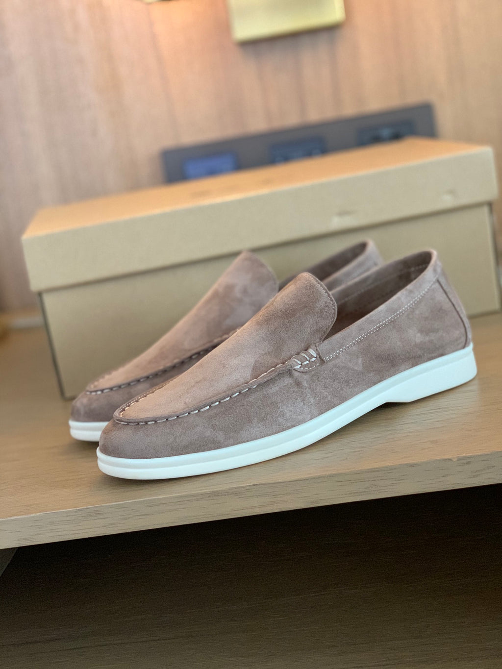 Z2X66A63 Popular high-quality Shoes