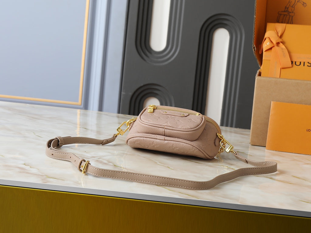 146PE72B Popular leather bag