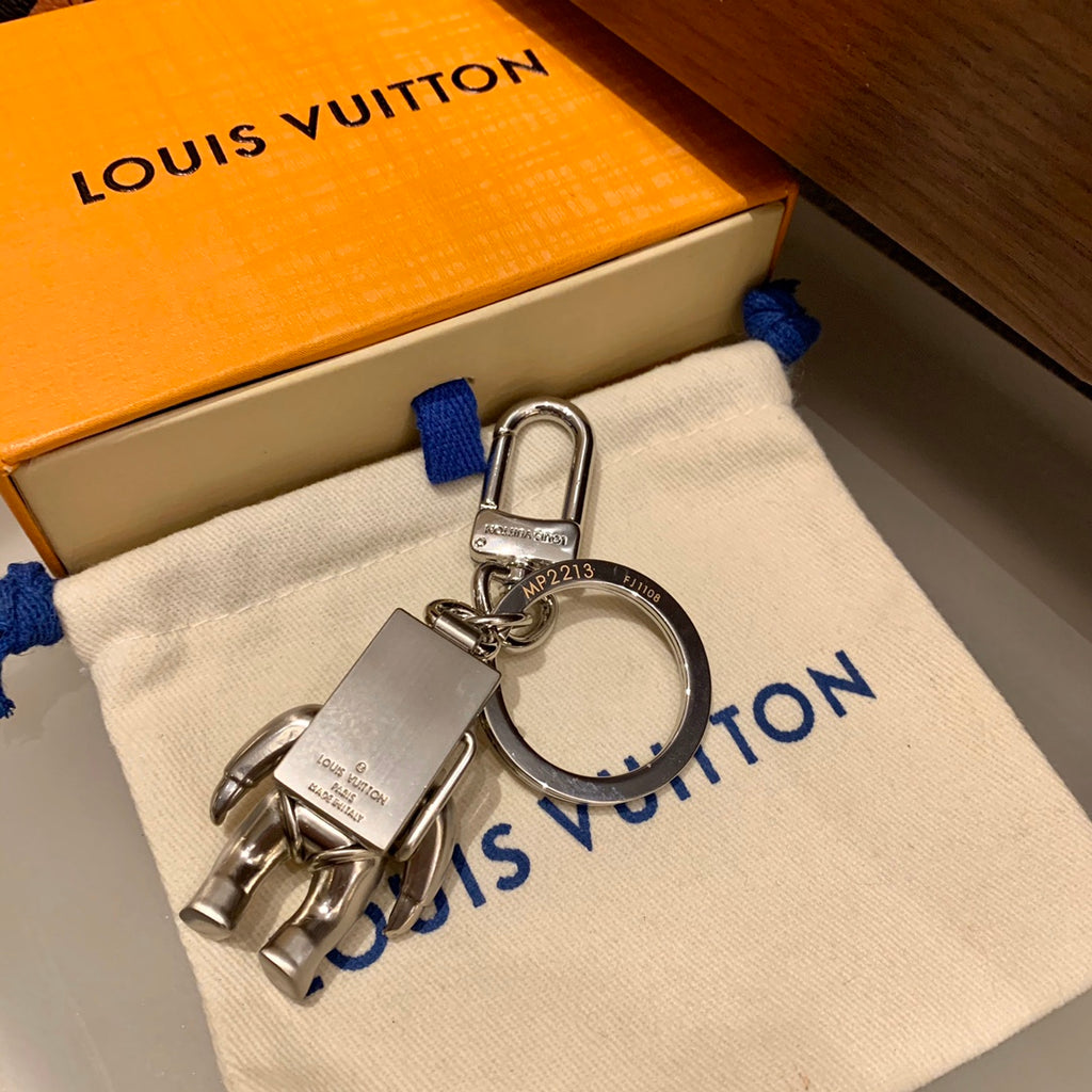 35QE9A Popular bag 's charms accessories