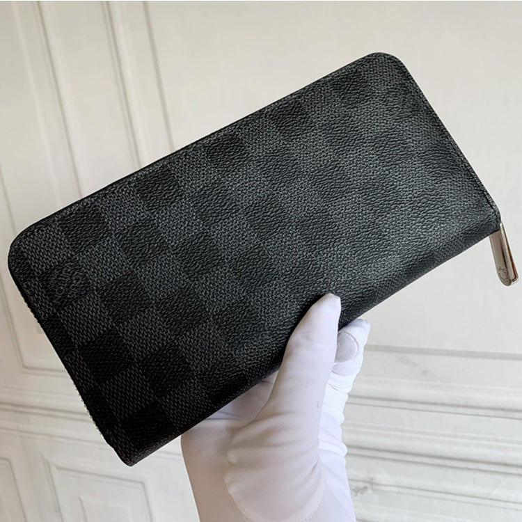 1E04B Popular Leather wallets