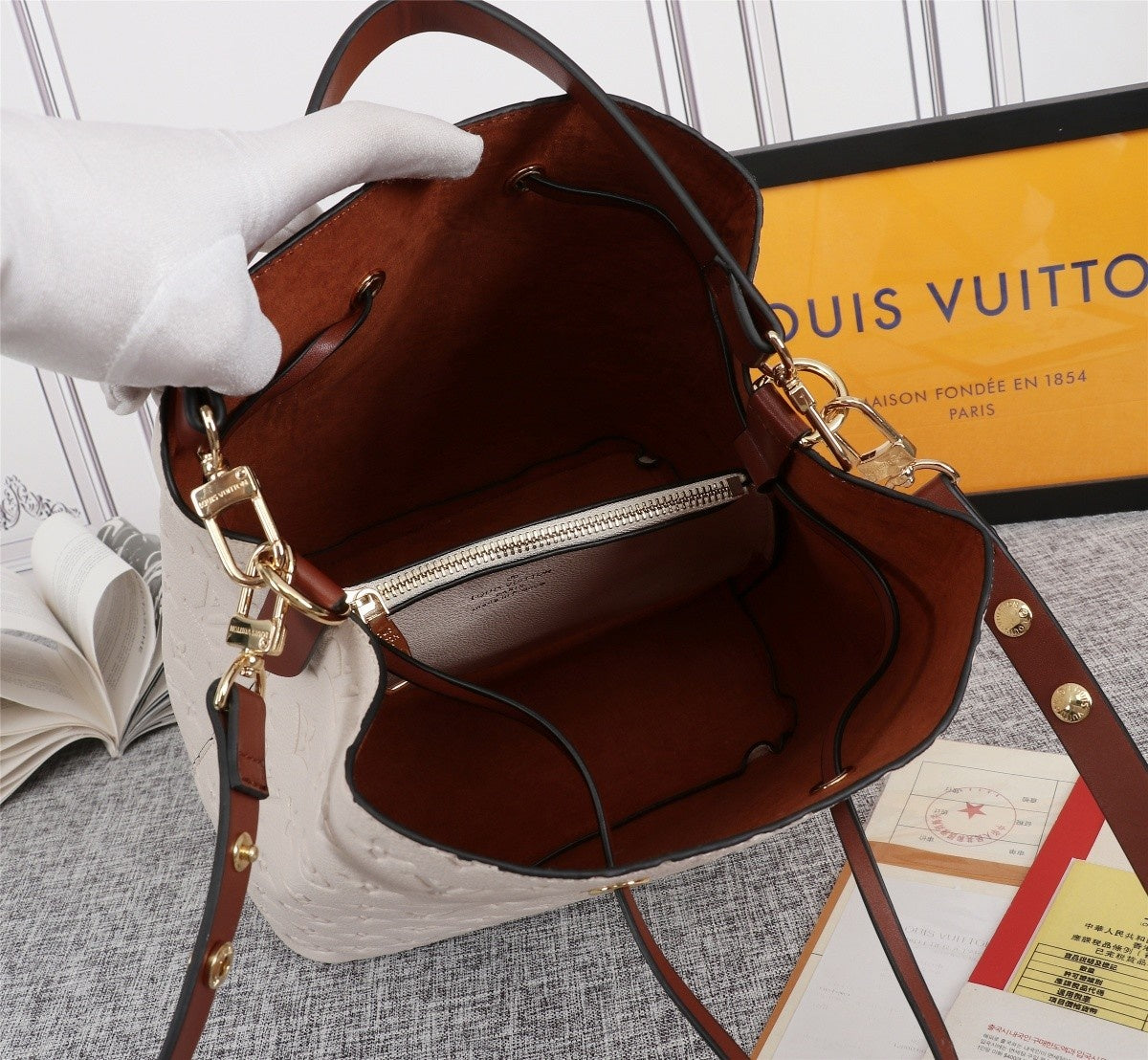 2XE60B Popular leather bag 