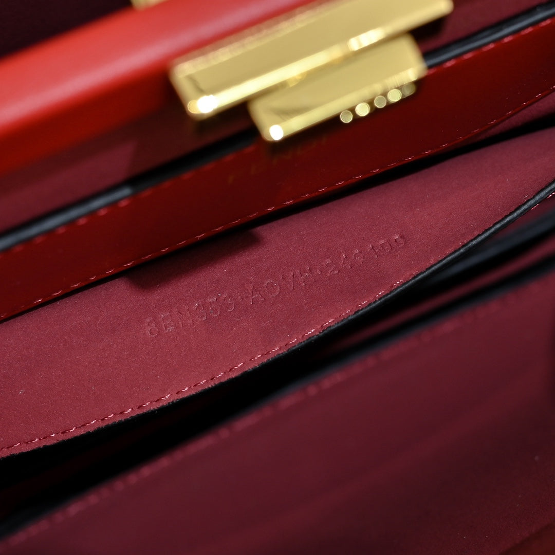 136PF98B Popular leather bag