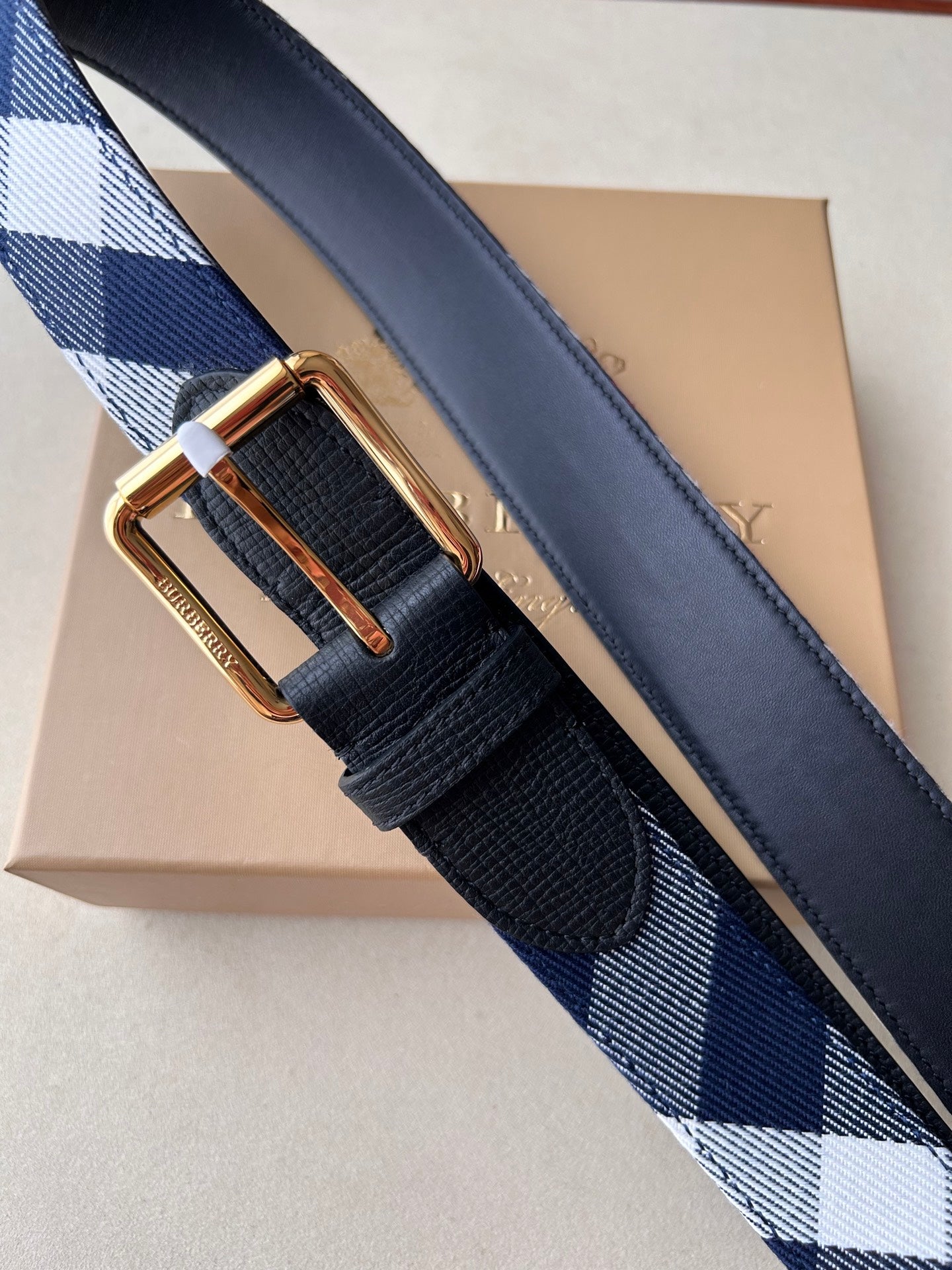 1115QR8P Popular High quality belt With full package