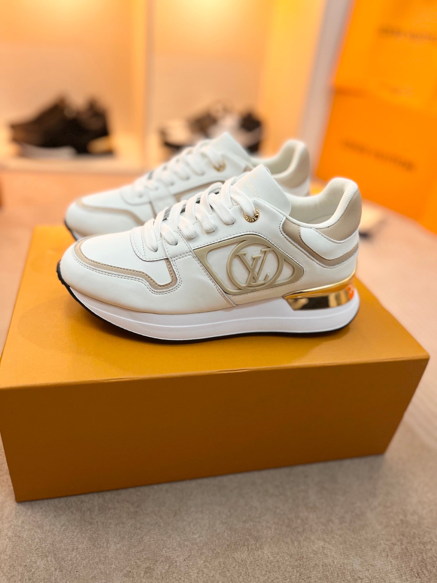 236PE59Z Popular high-quality leather Shoes