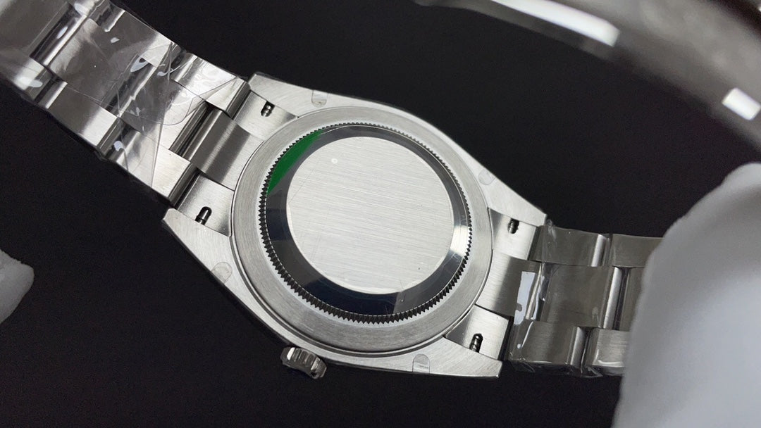 136RL9L Popular Watches