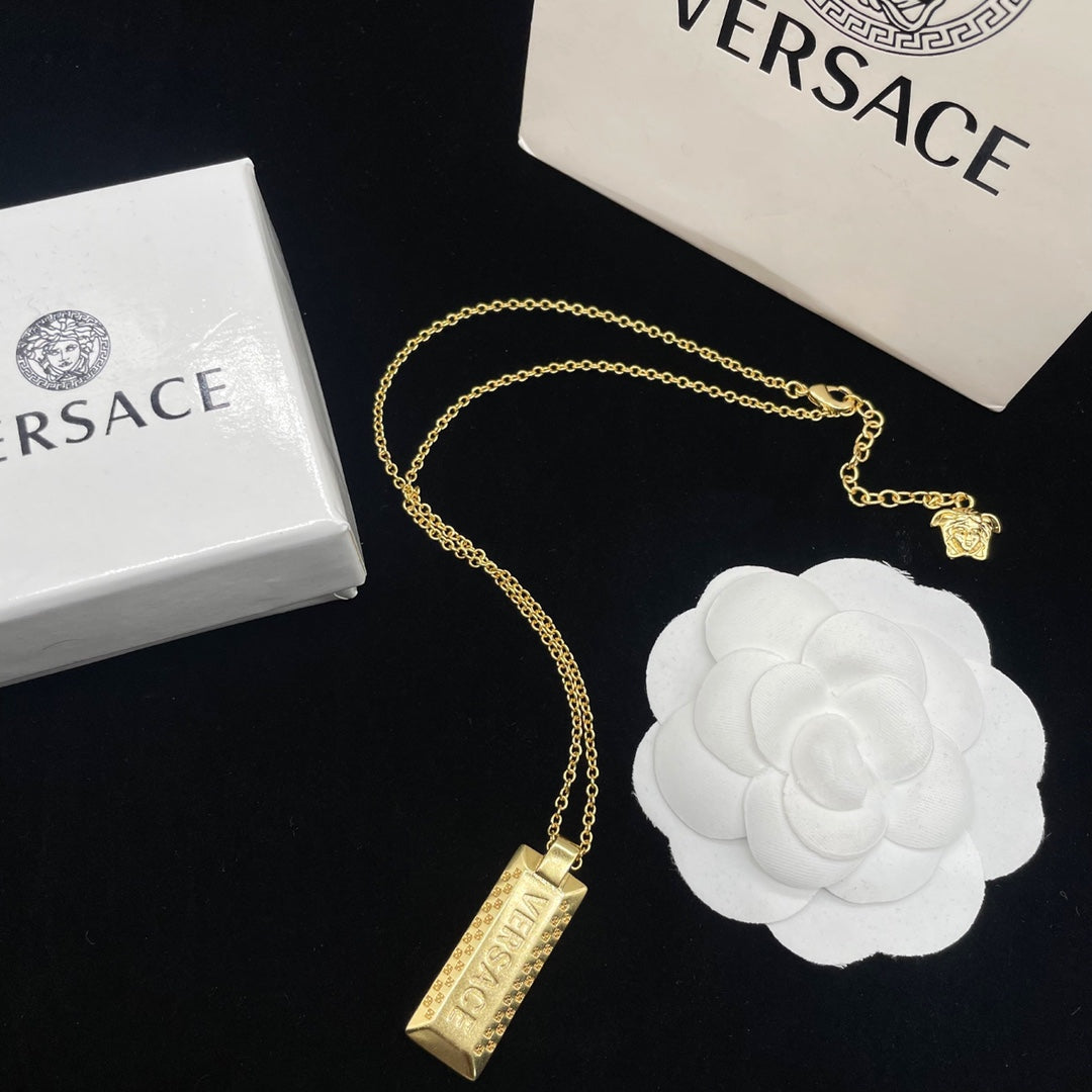 175RV63X Popular    Necklaces