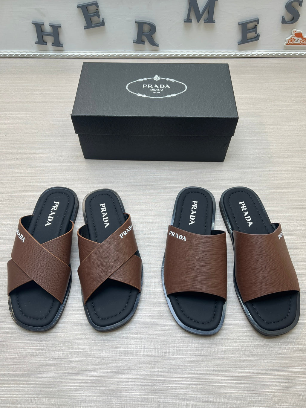 54PD76Z Popular slippers