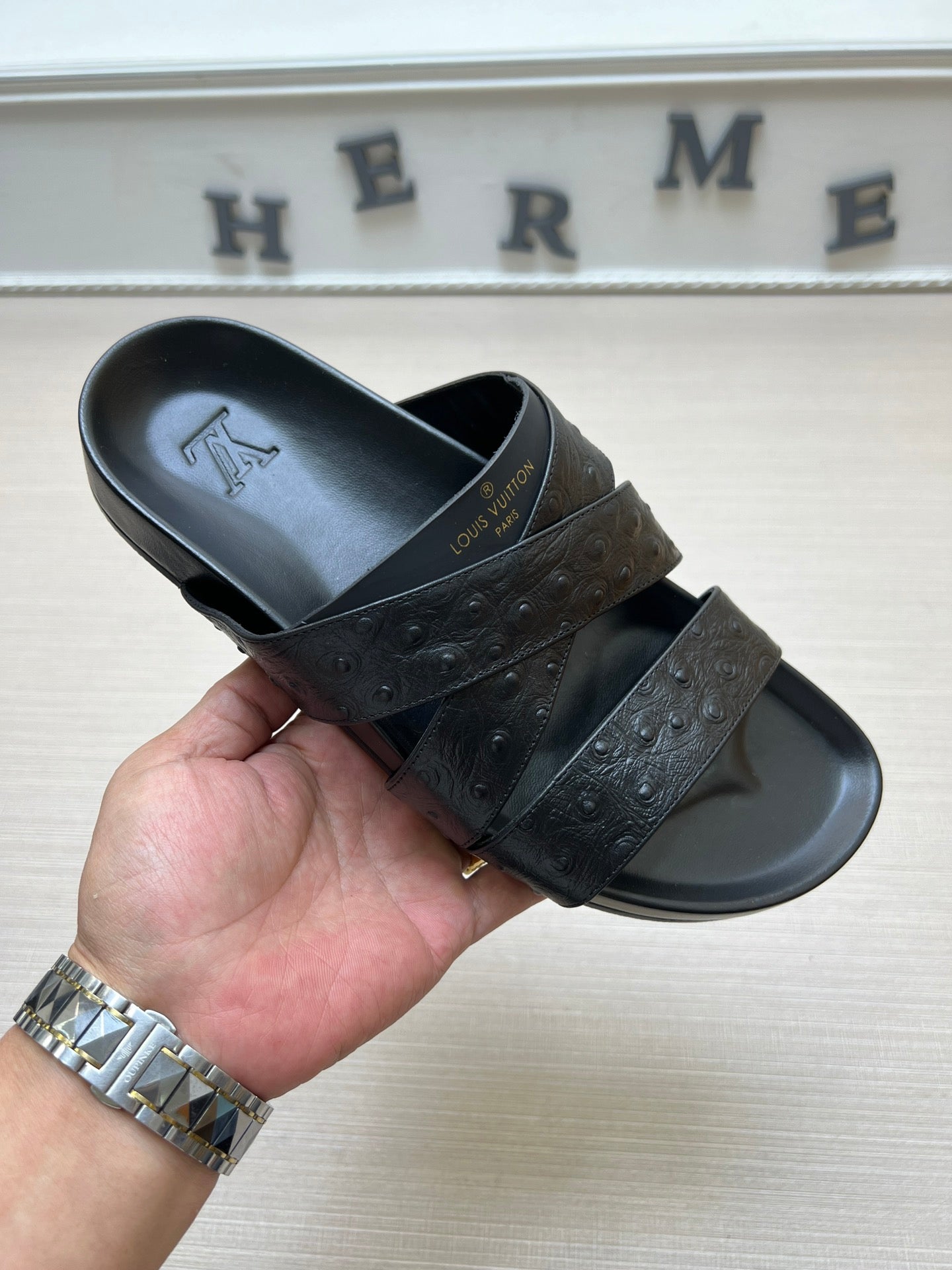54E89Z Popular slippers