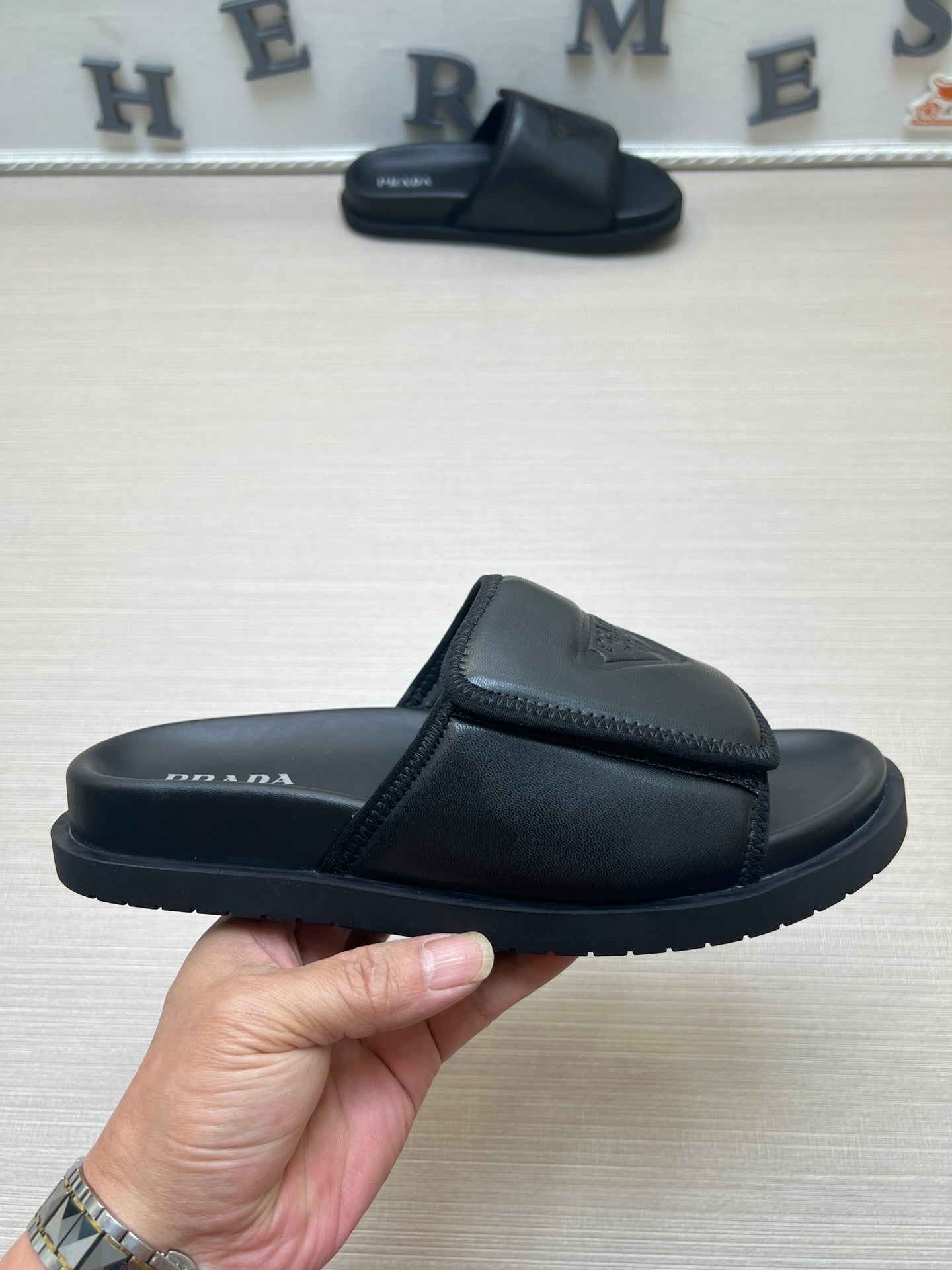 54PD6Z Popular slippers