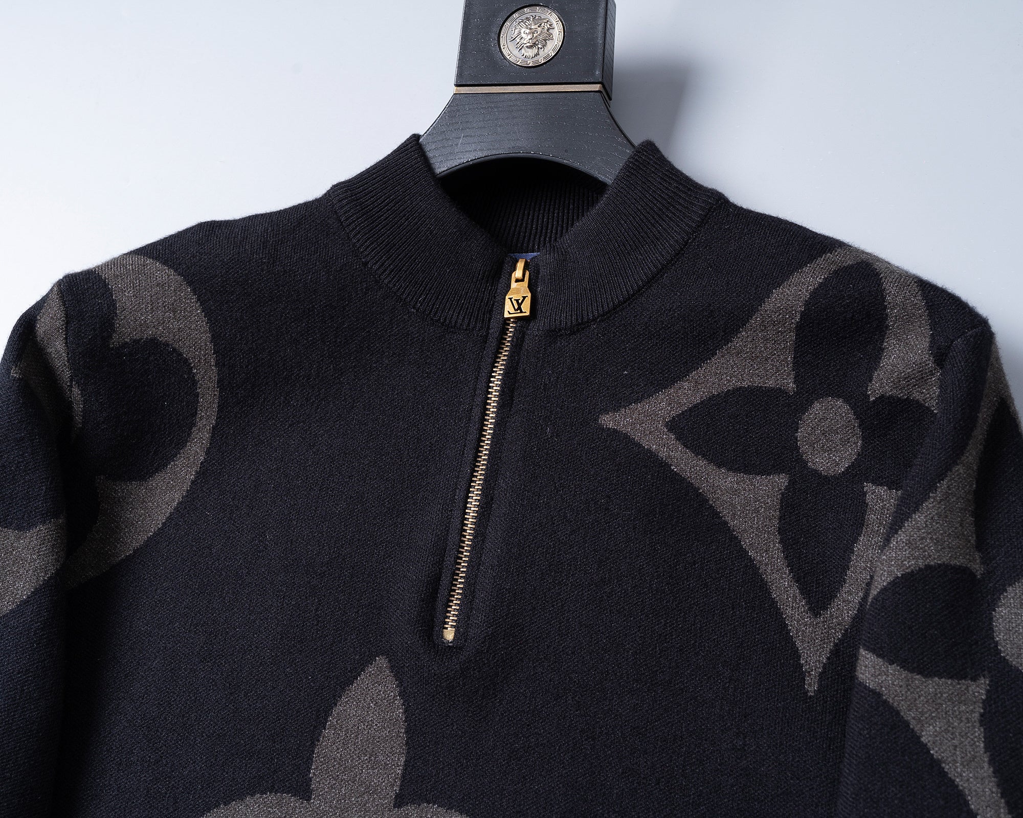 185ZE122U Popular Sweaters
