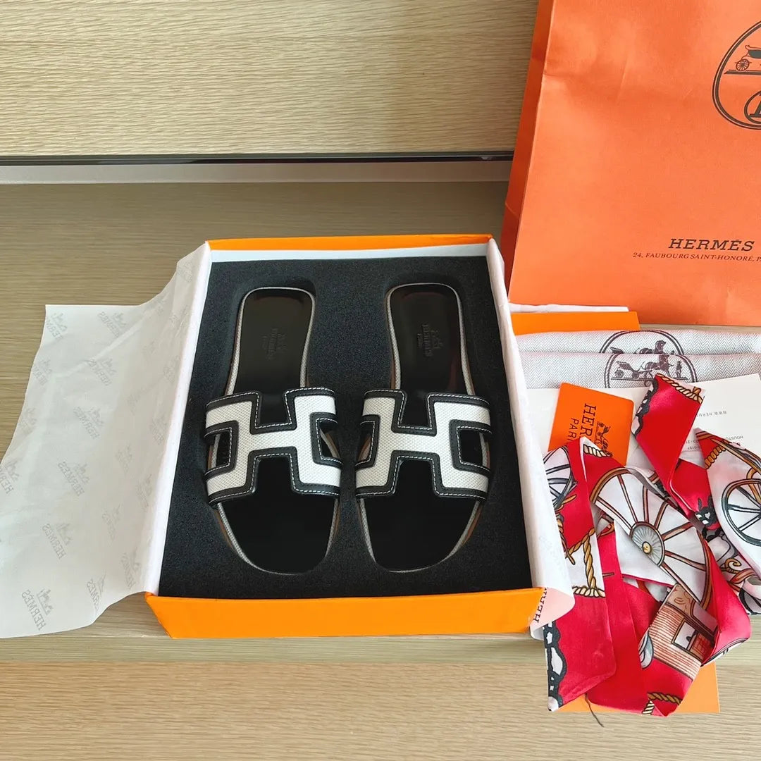 1ZH240Z Popular Slippers