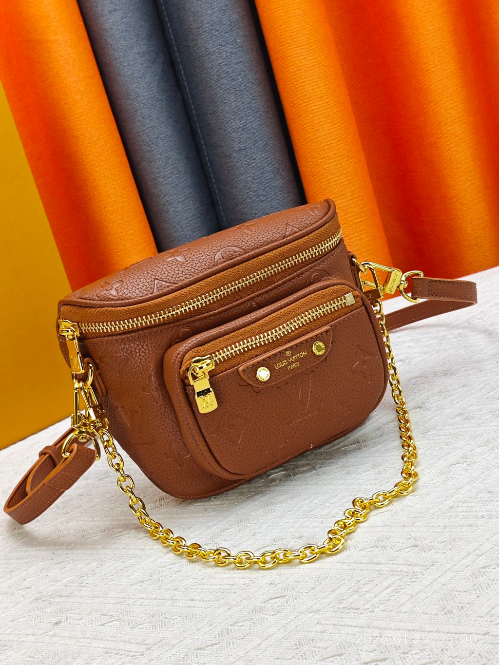 146PE75B Popular leather bag