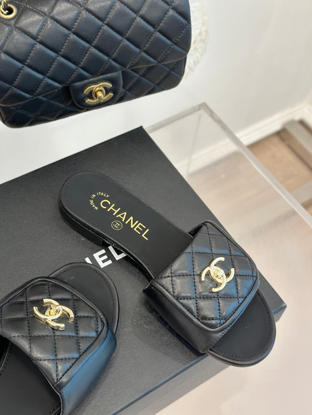1ZC245Z Popular Slippers