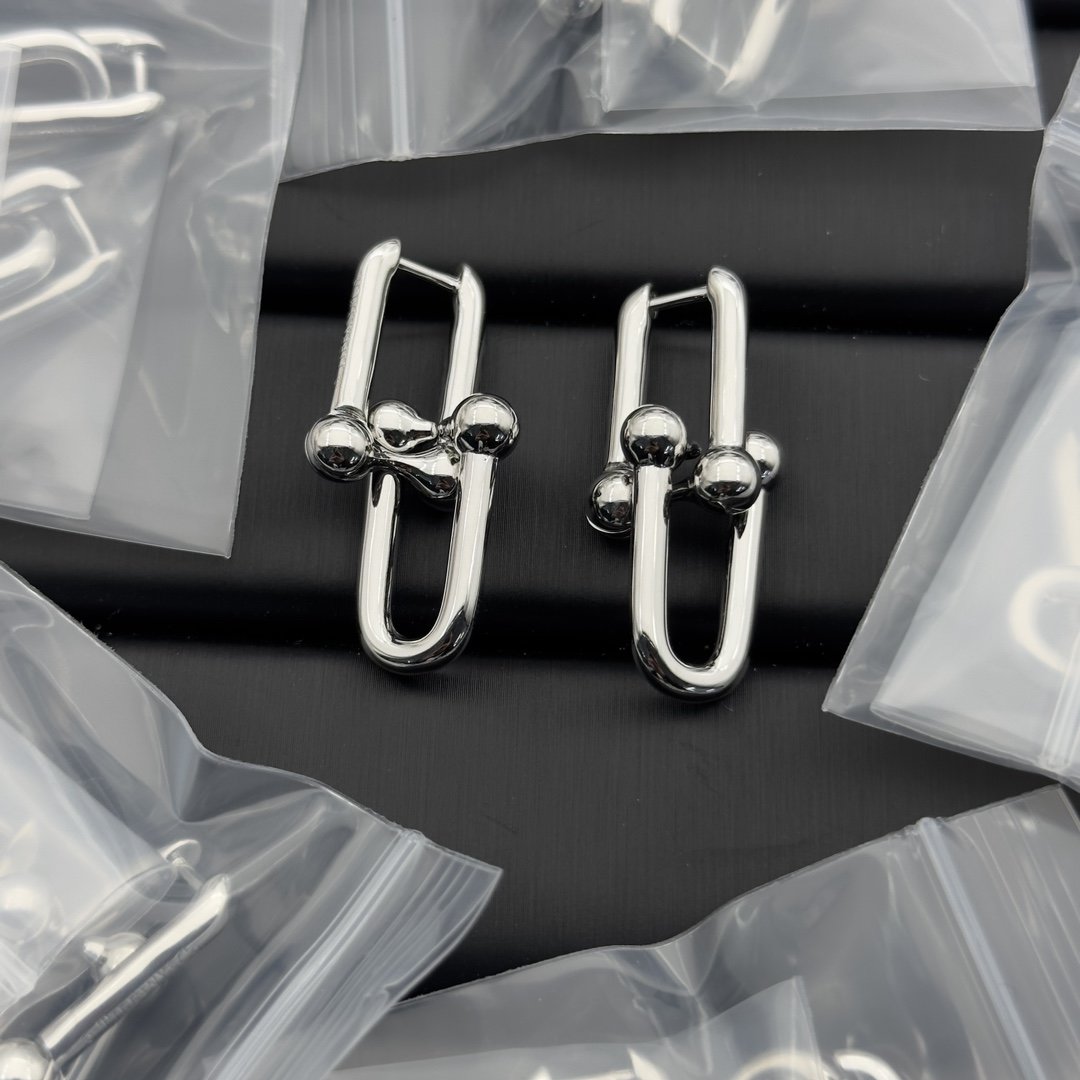 8XT30X  Popular     Earring Bracelets Necklaces