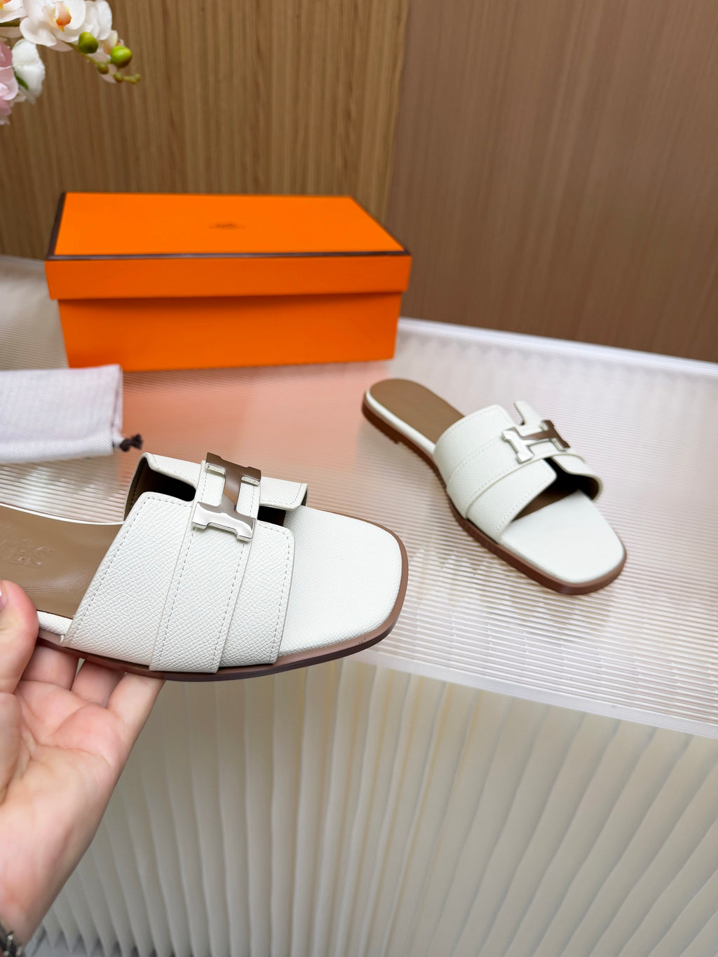 Z2X66H4 Popular high-quality leather Shoes