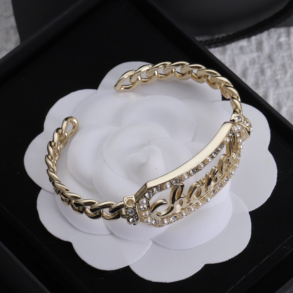 1YC17K  Popular Bracelets
