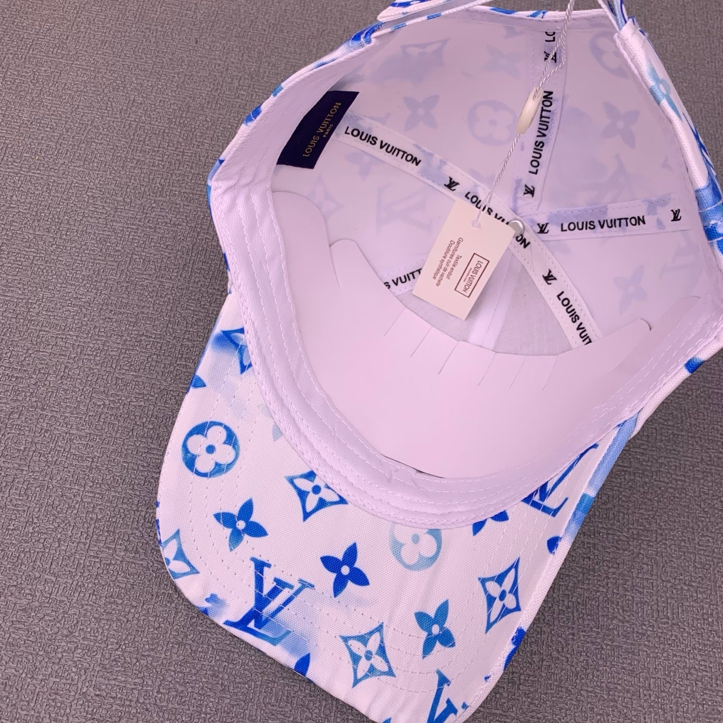 145ZE562M Popular  hats