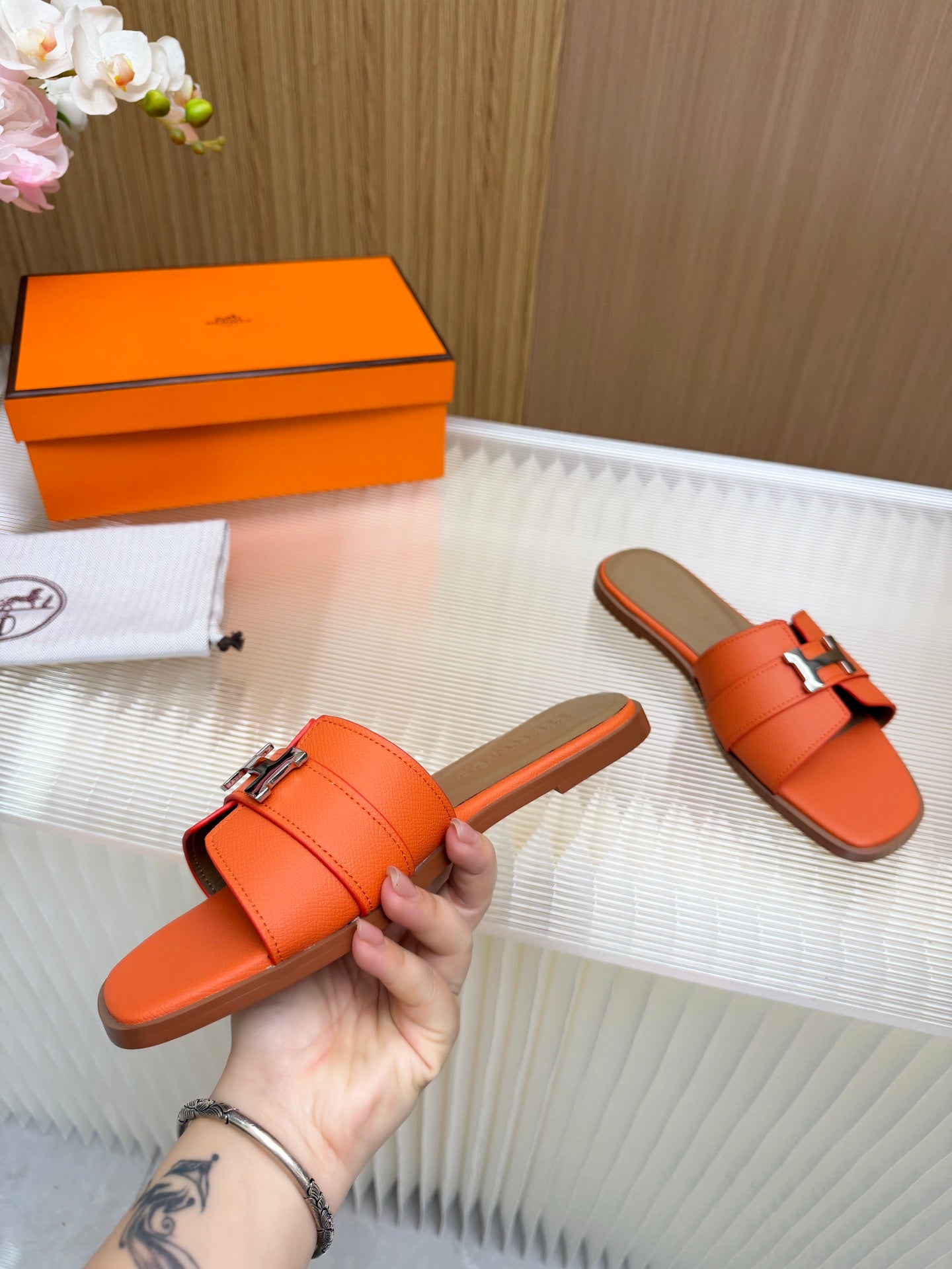 Z2X66H5 Popular high-quality leather Shoes
