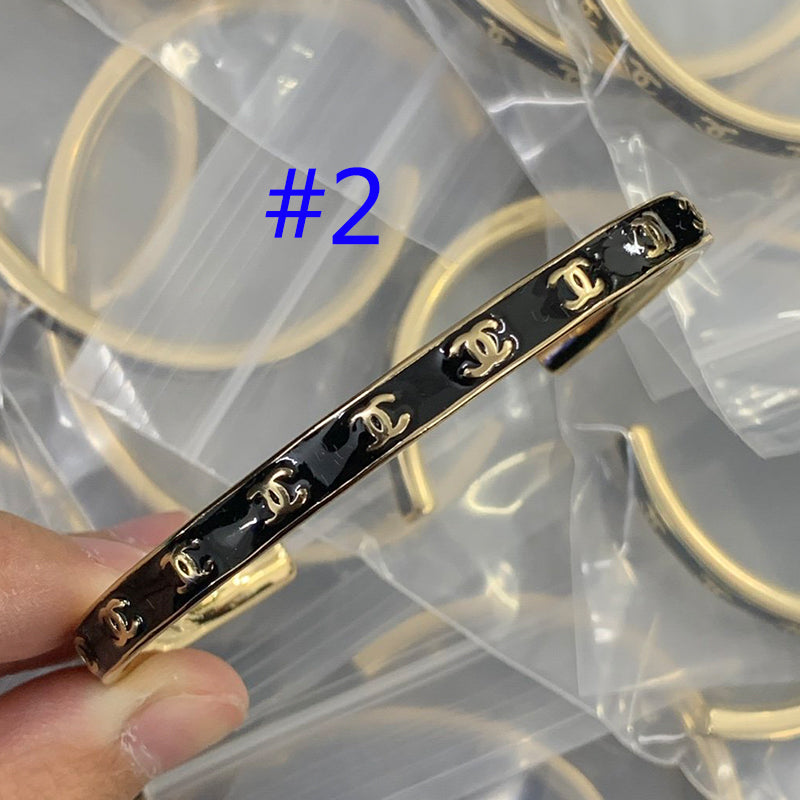 8XC68K  Popular Bracelets