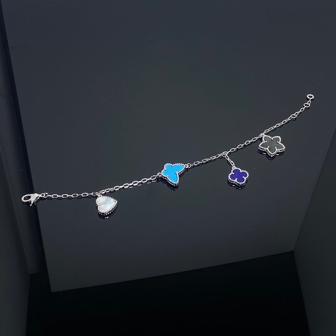 X5Q85VA252X Popular Necklace. Bracelets
