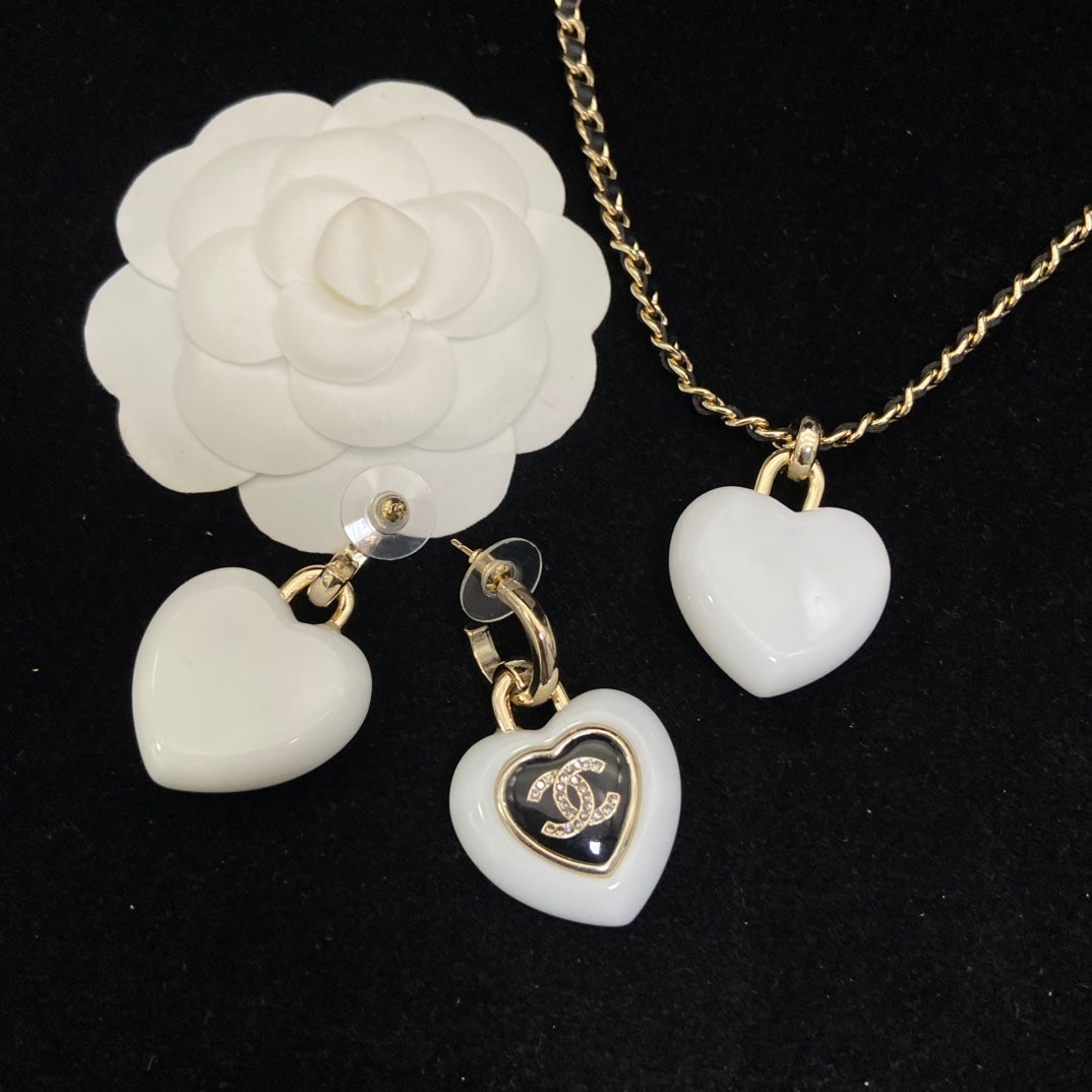 55QC157X Popular Necklace. earring