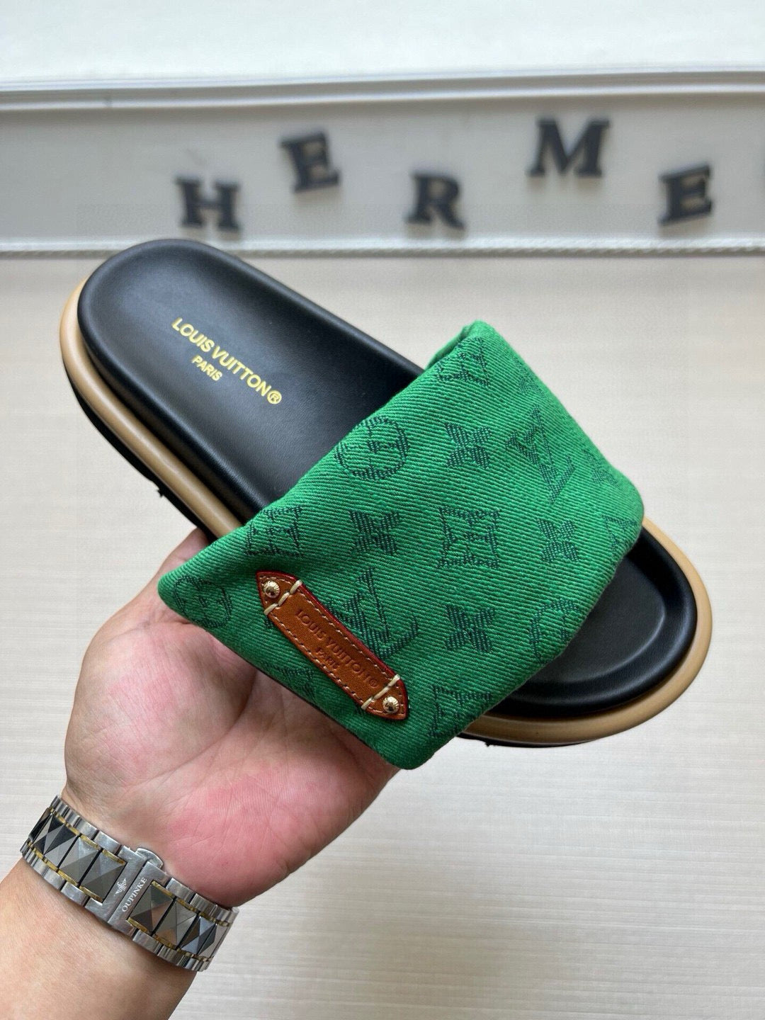5QE8Z Popular Slippers